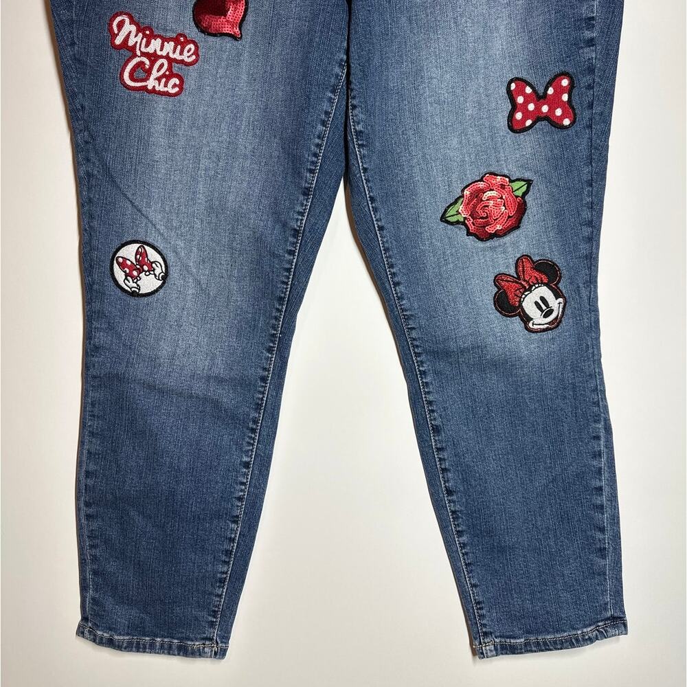 Torrid Disney Skinny Jeans 16 Minnie Mickey Mouse Character Patches High Rise - Picture 3 of 13